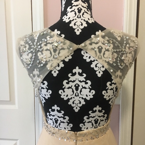 Evening gown - Picture 3 of 4